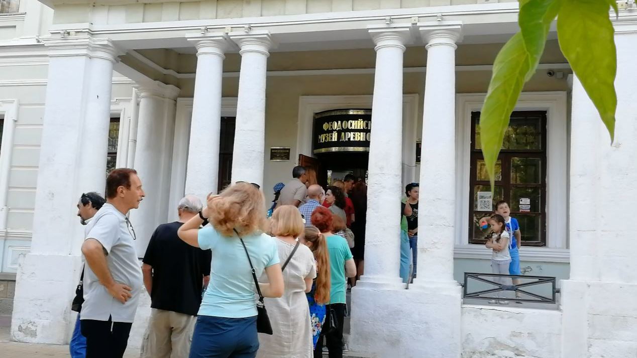 Феодосийский  музей древностей  за  расширение географии  сотрудничества