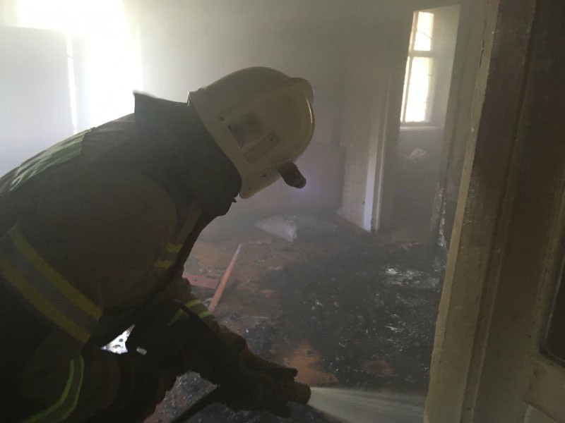 Ликвидация пожара в многоквартирном жилом доме в ГО Феодосия