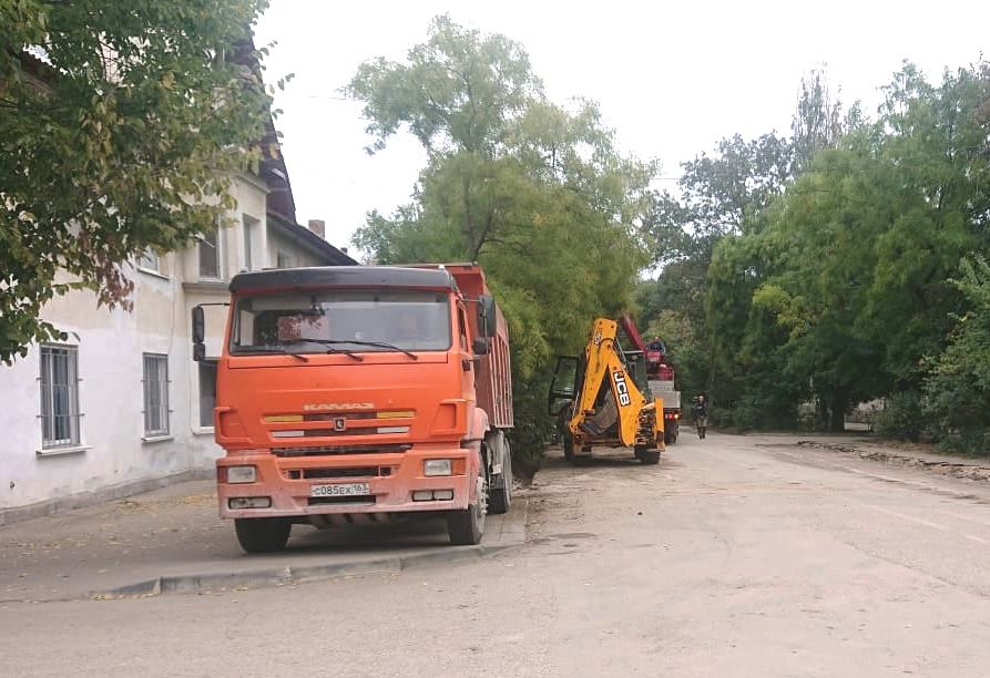 В  Приморском  ремонтируют  центральную  улицу