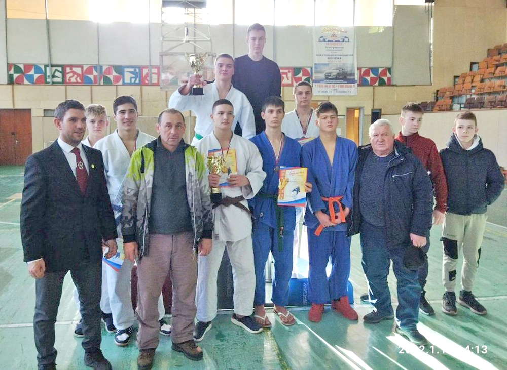 Юные борцы – победители и призёры турнира по дзюдо