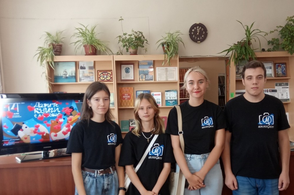 Феодосийская  молодёжь  реализует  себя  в  медиаволонтёрстве
