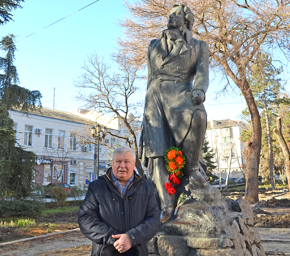 Феодосийские поэты почтили память Александра Пушкина