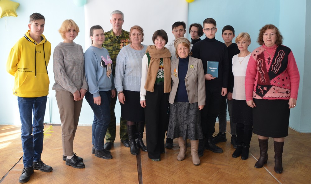 Творческая  встреча  в  техникуме  в  канун  Крымской  весны