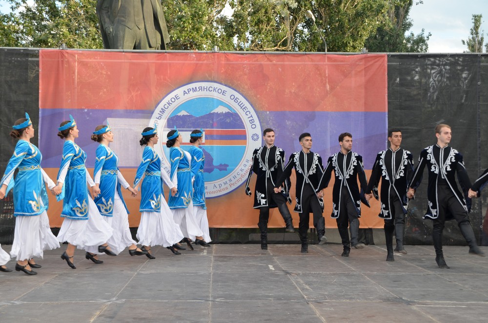 Фестиваль  армянской  культуры   –  под  именем  братьев  Айвазовских