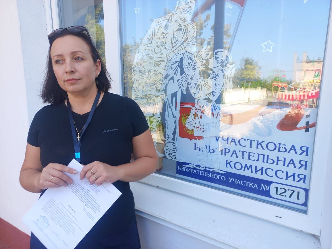 70 волонтеров оказывают помощь на выборах в Крыму
