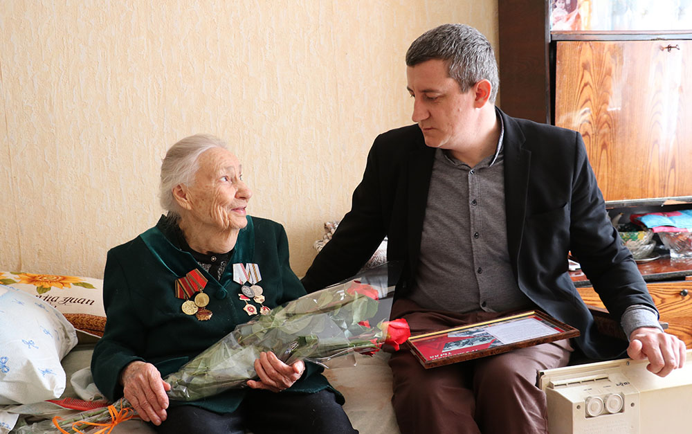 Труженица тыла Валентина Васильевна Стрижак отметила 96-летие
