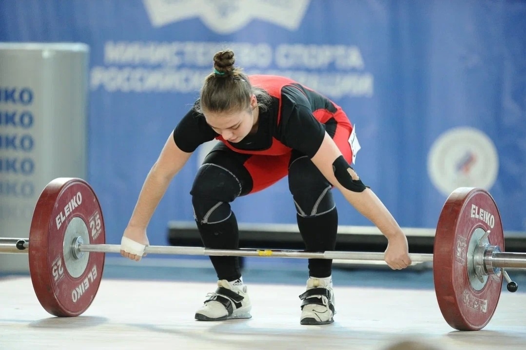 Школьница из Феодосии – первый мастер спорта по тяжёлой атлетике