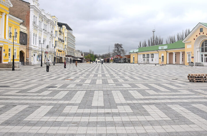 Реконструкция проспекта Айвазовского подошла к финишу