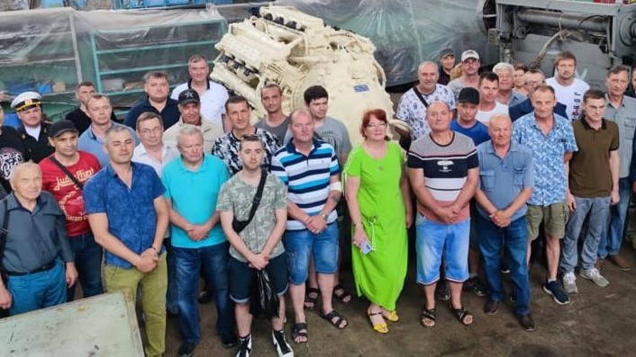 Представители Минпрома РК посетили судомеханический завод
