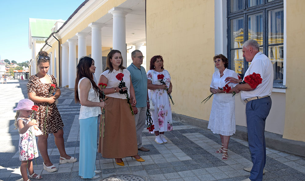 Феодосийцы почтили память депортированного народа Крыма