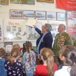 Дошколята детского сада «Море» посетили музей боевой и трудовой славы Приморского